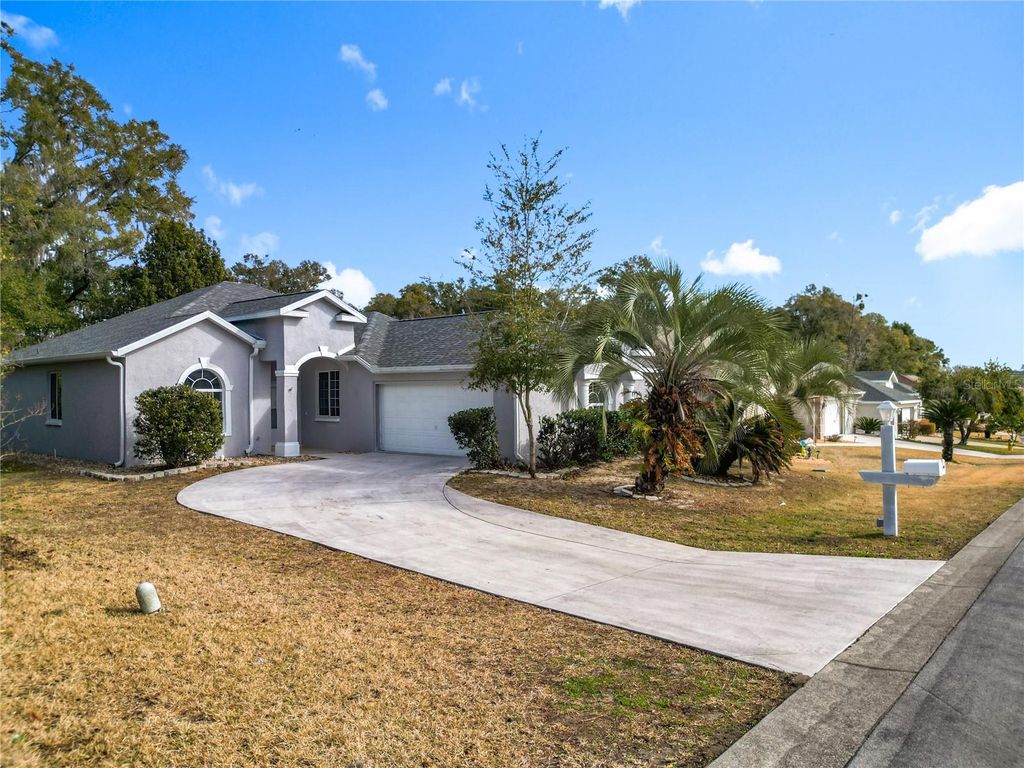 Photo of 5375 NW 26th Lane, Ocala, FL 34482 (MLS # G5107865)