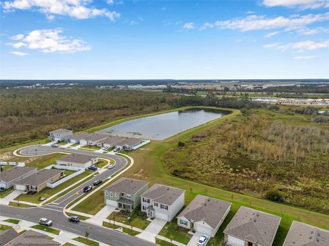 A home in LAKELAND