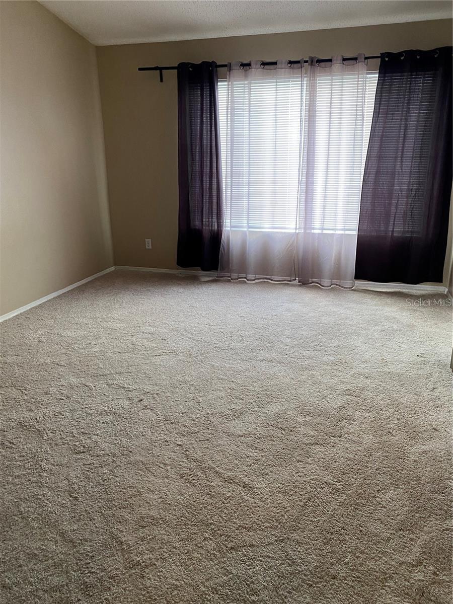 COUNTRYSIDE KEY - Residential