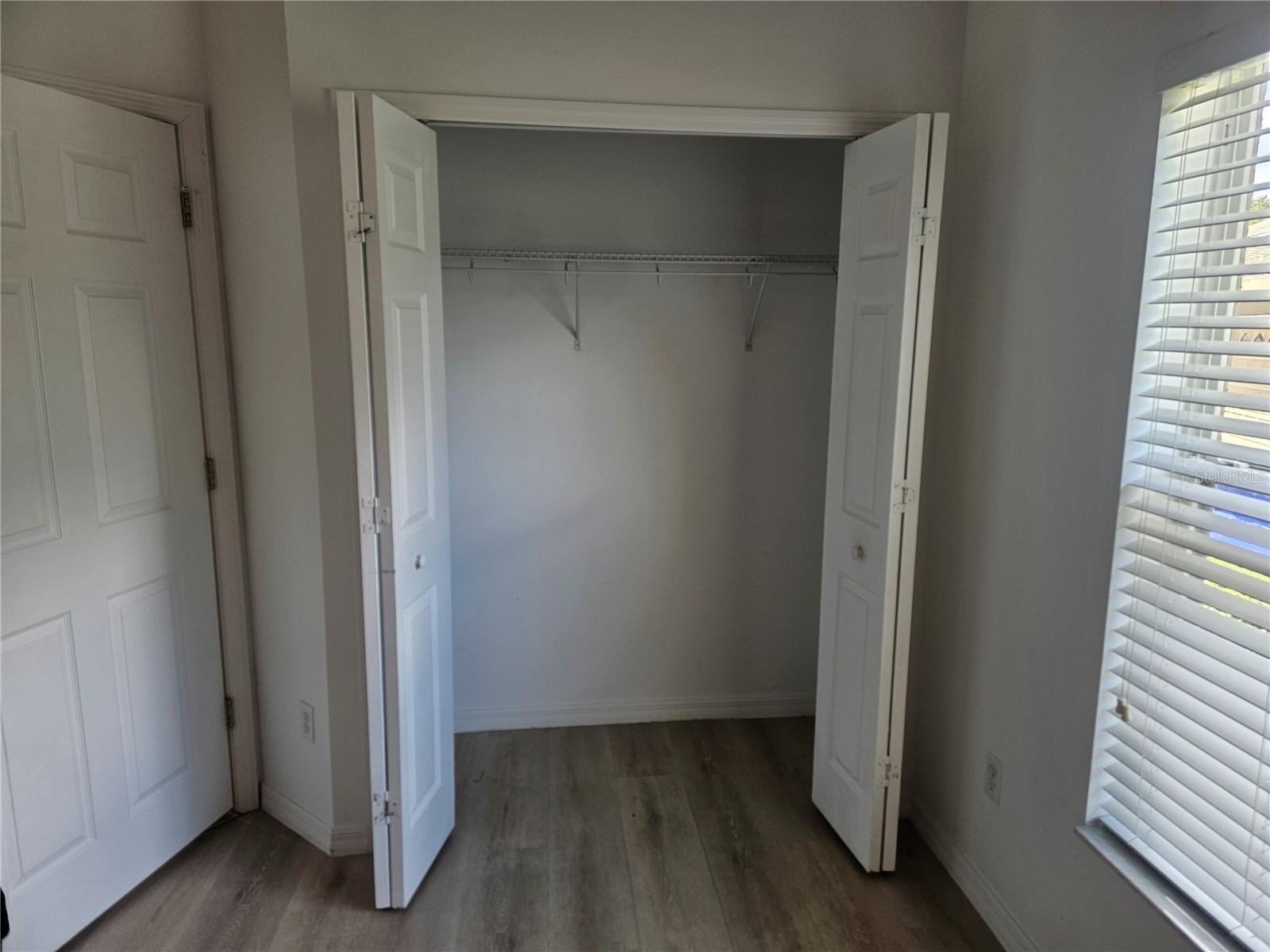 CRESTWOOD HEIGHTS - Residential Lease