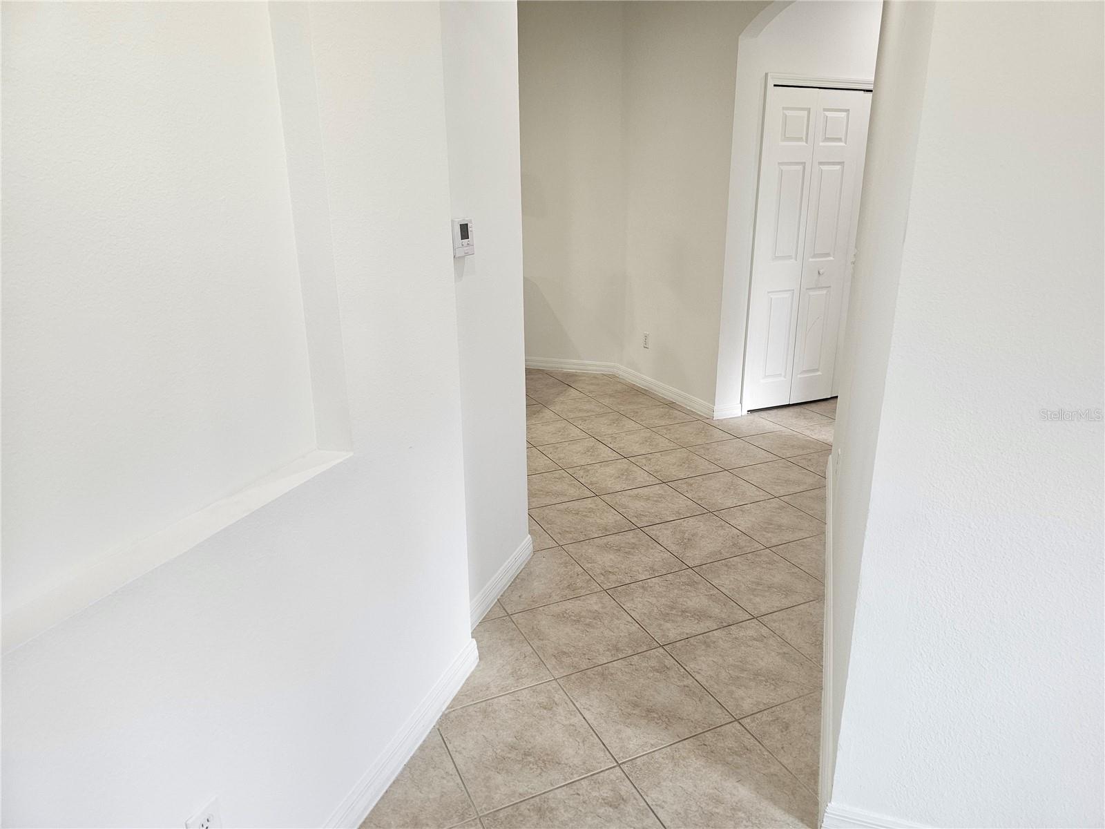 CRESTWOOD HEIGHTS - Residential Lease