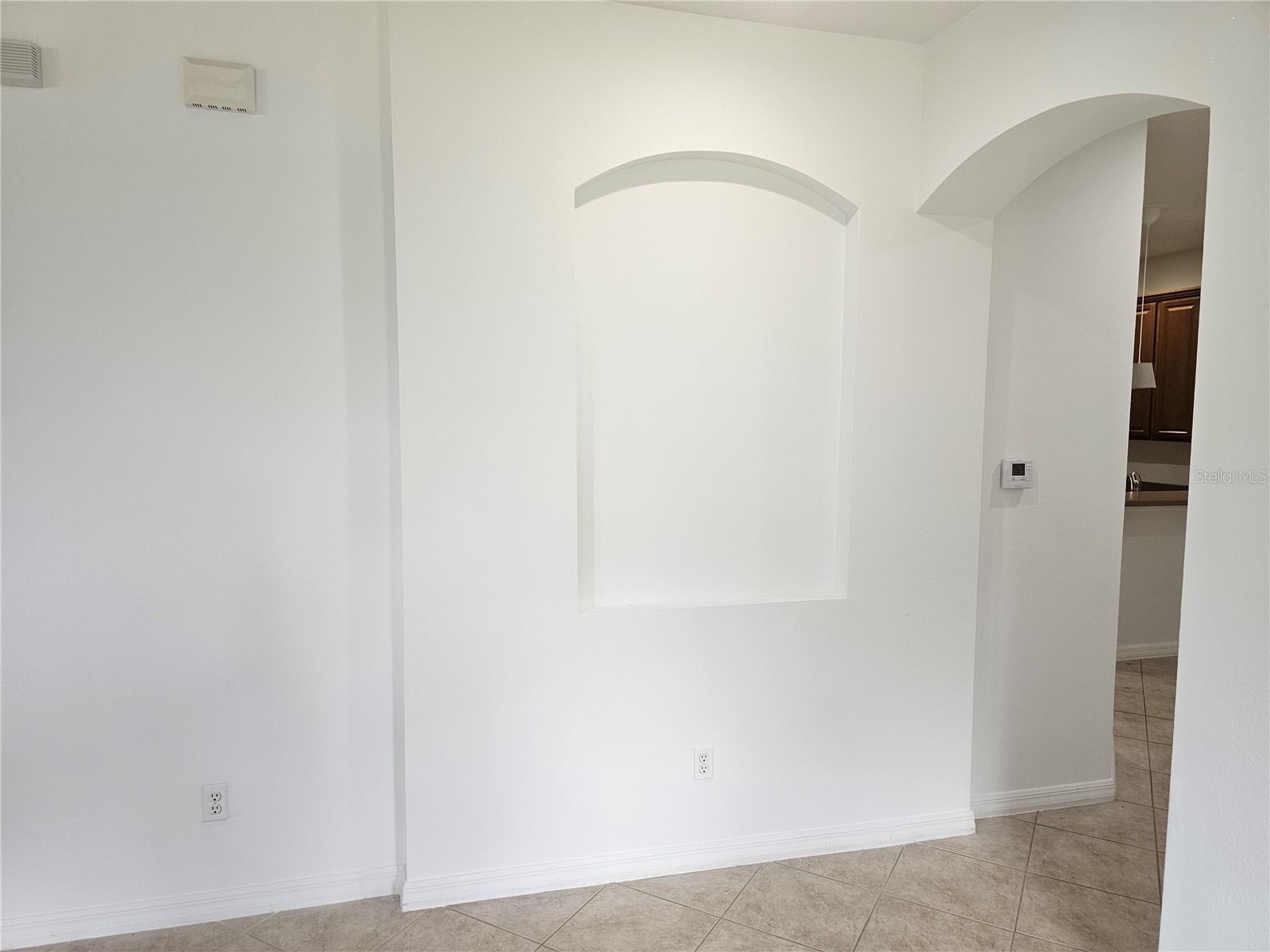 CRESTWOOD HEIGHTS - Residential Lease