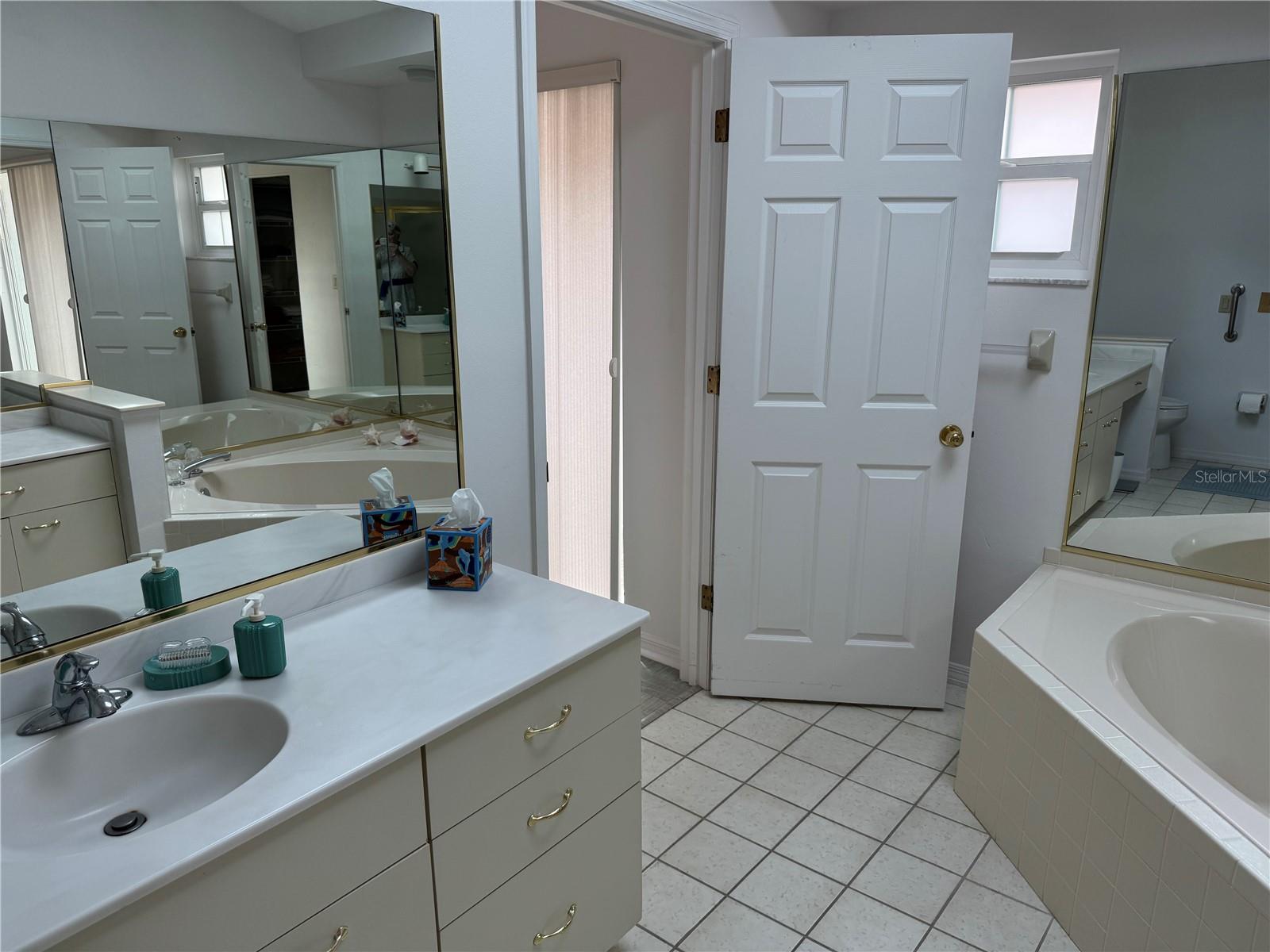 PARK PLACE VILLAS - Residential