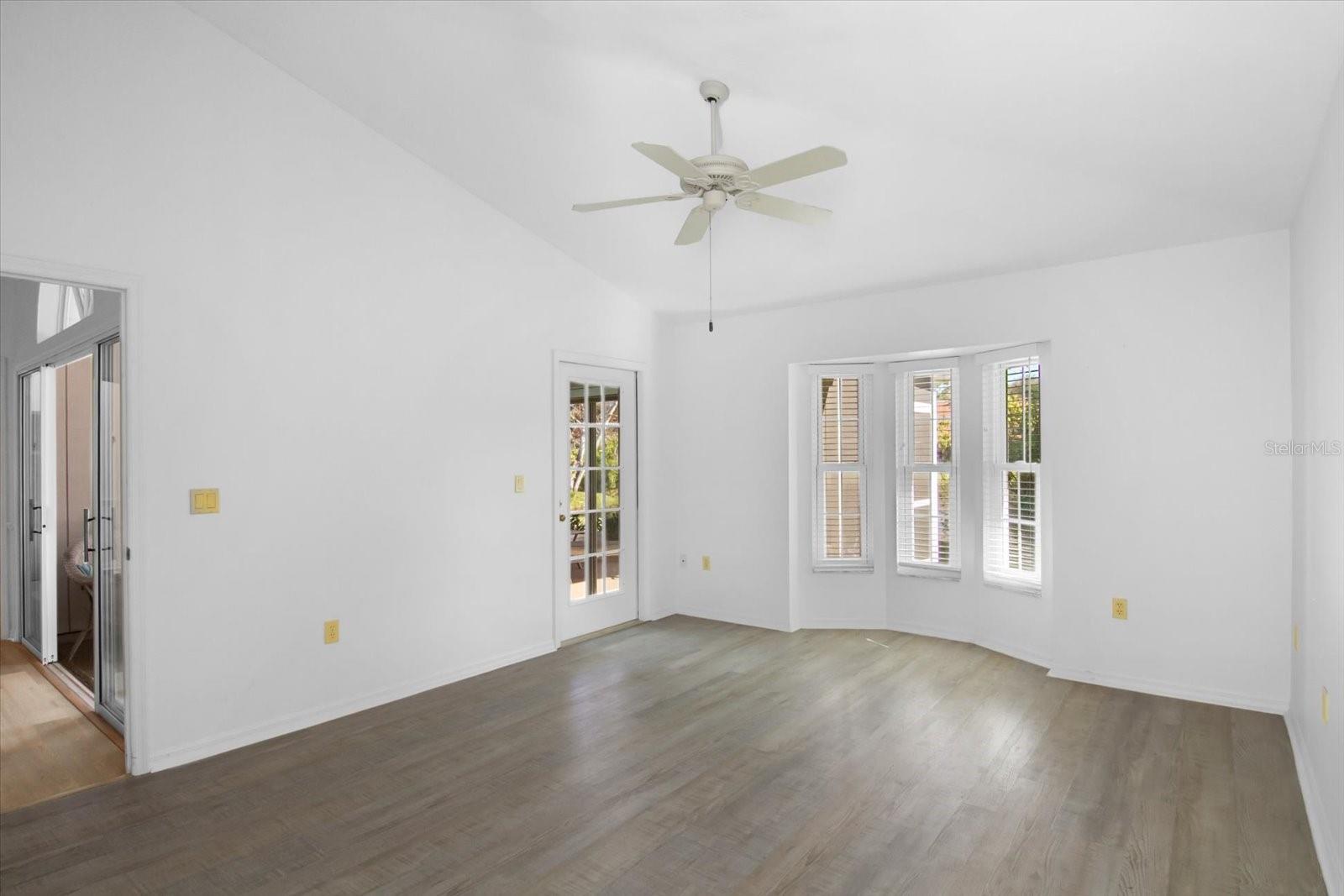 PARK PLACE VILLAS - Residential