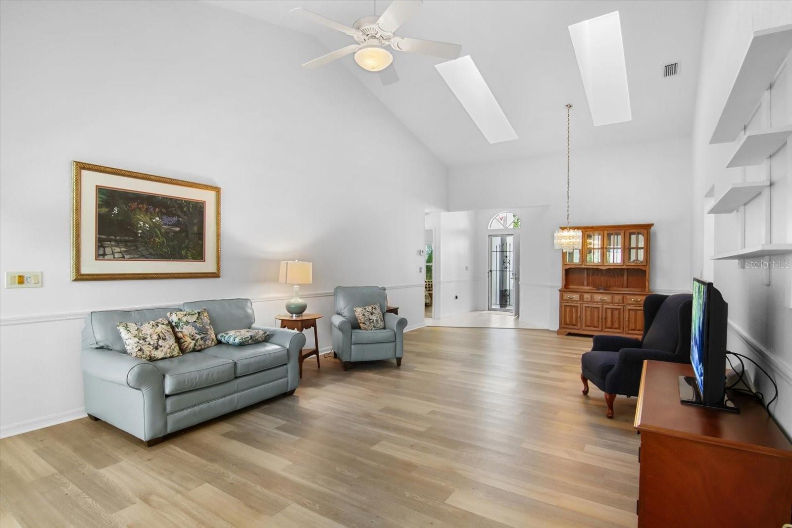 PARK PLACE VILLAS - Residential