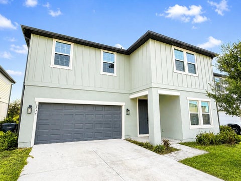 Photo of 2074 Derwent Drive, Davenport, FL 33896 (MLS # O6433520)