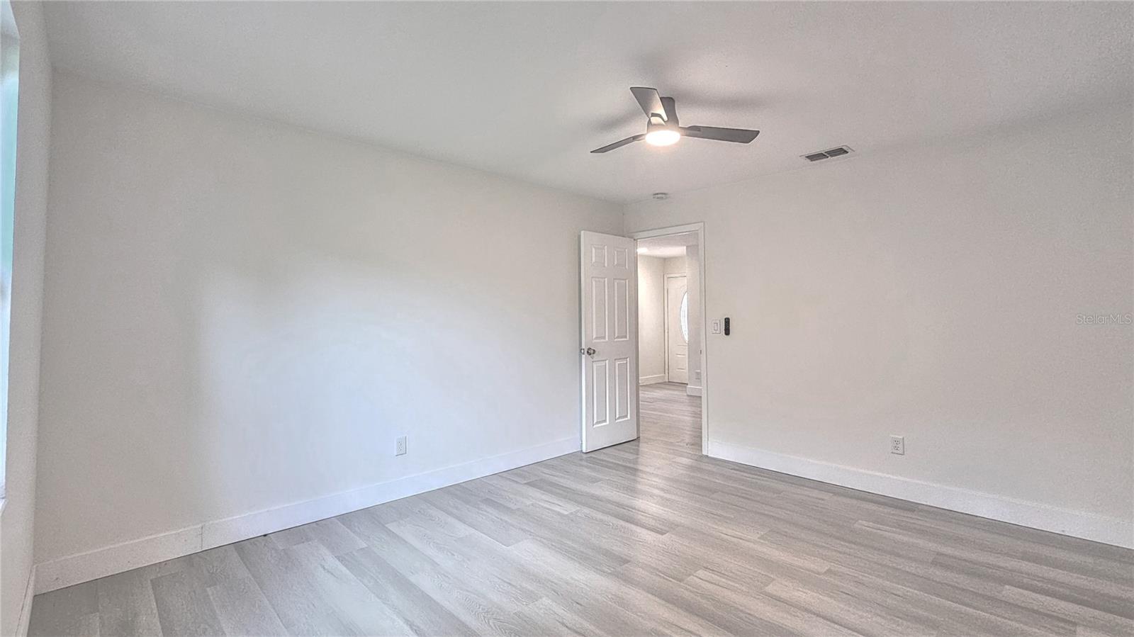 BAYSIDE MEADOWS-PHASE I - Residential Lease