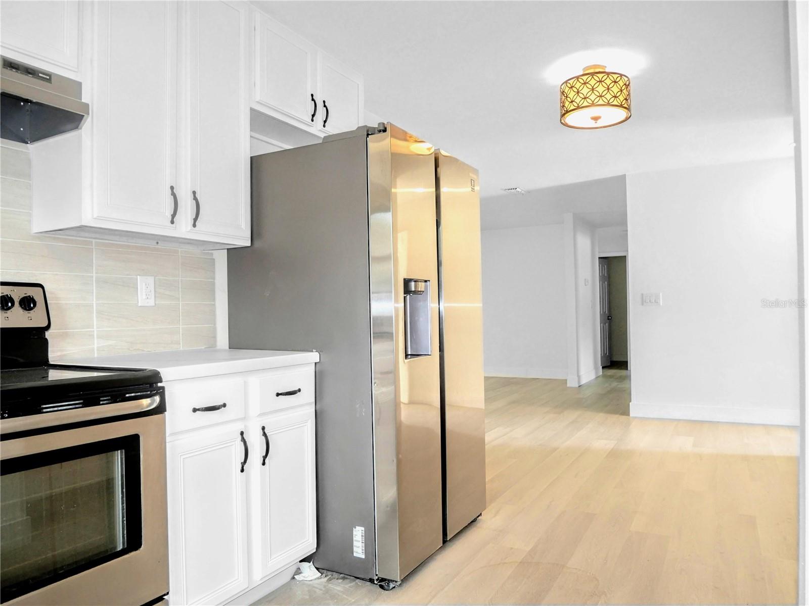 BAYSIDE MEADOWS-PHASE I - Residential Lease