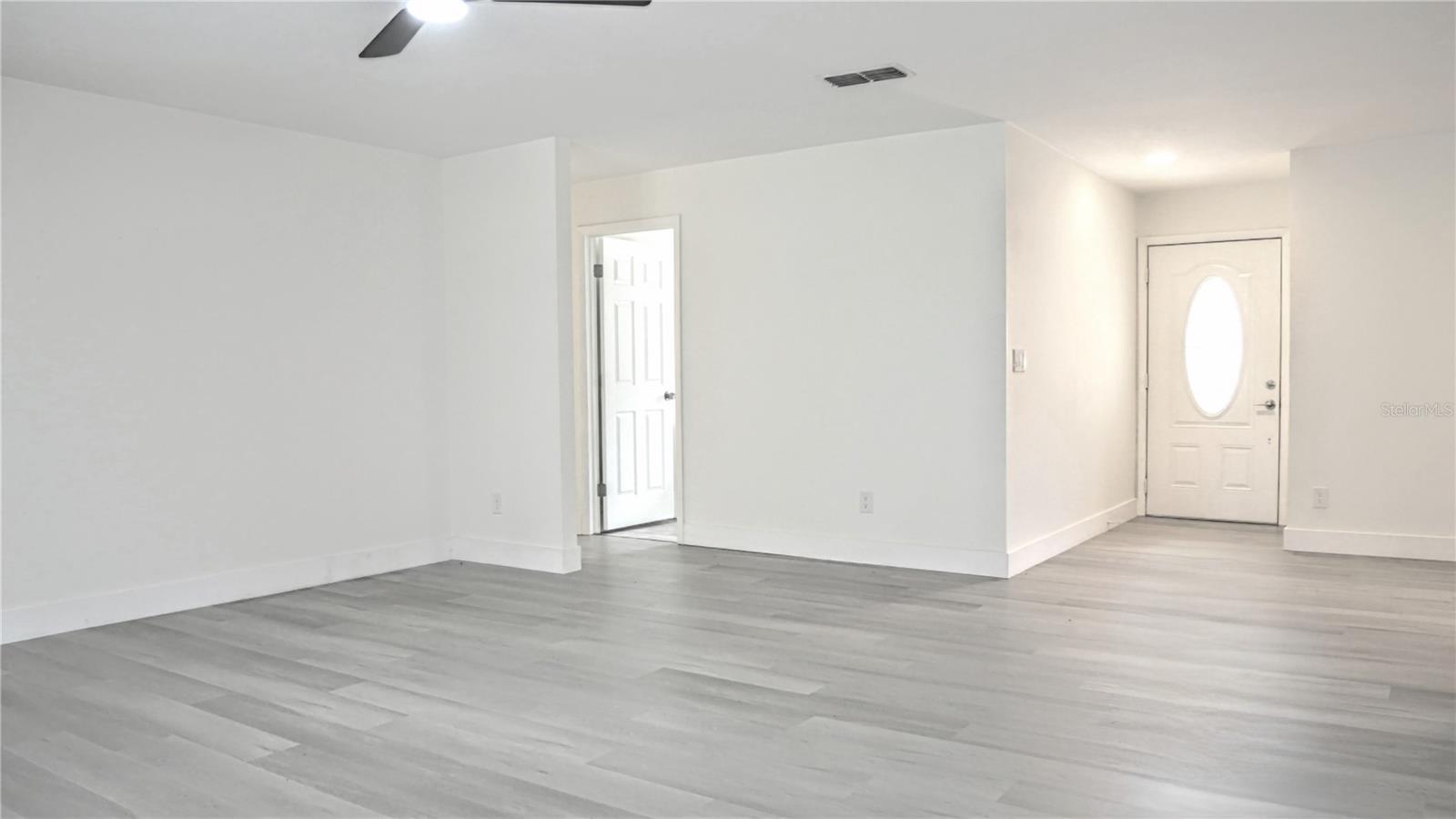 BAYSIDE MEADOWS-PHASE I - Residential Lease