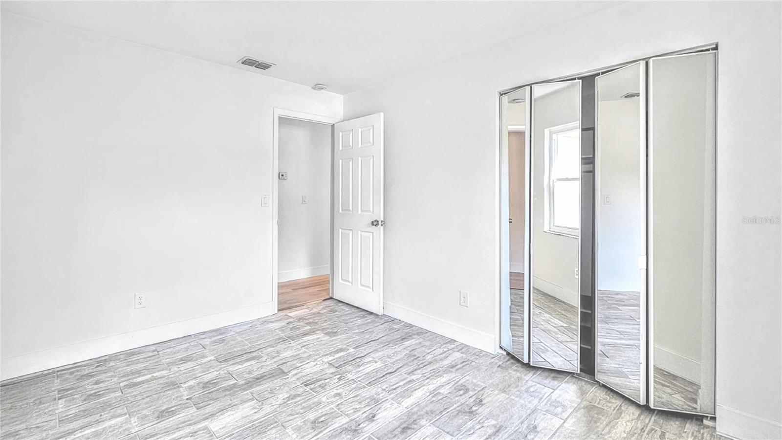 BAYSIDE MEADOWS-PHASE I - Residential Lease