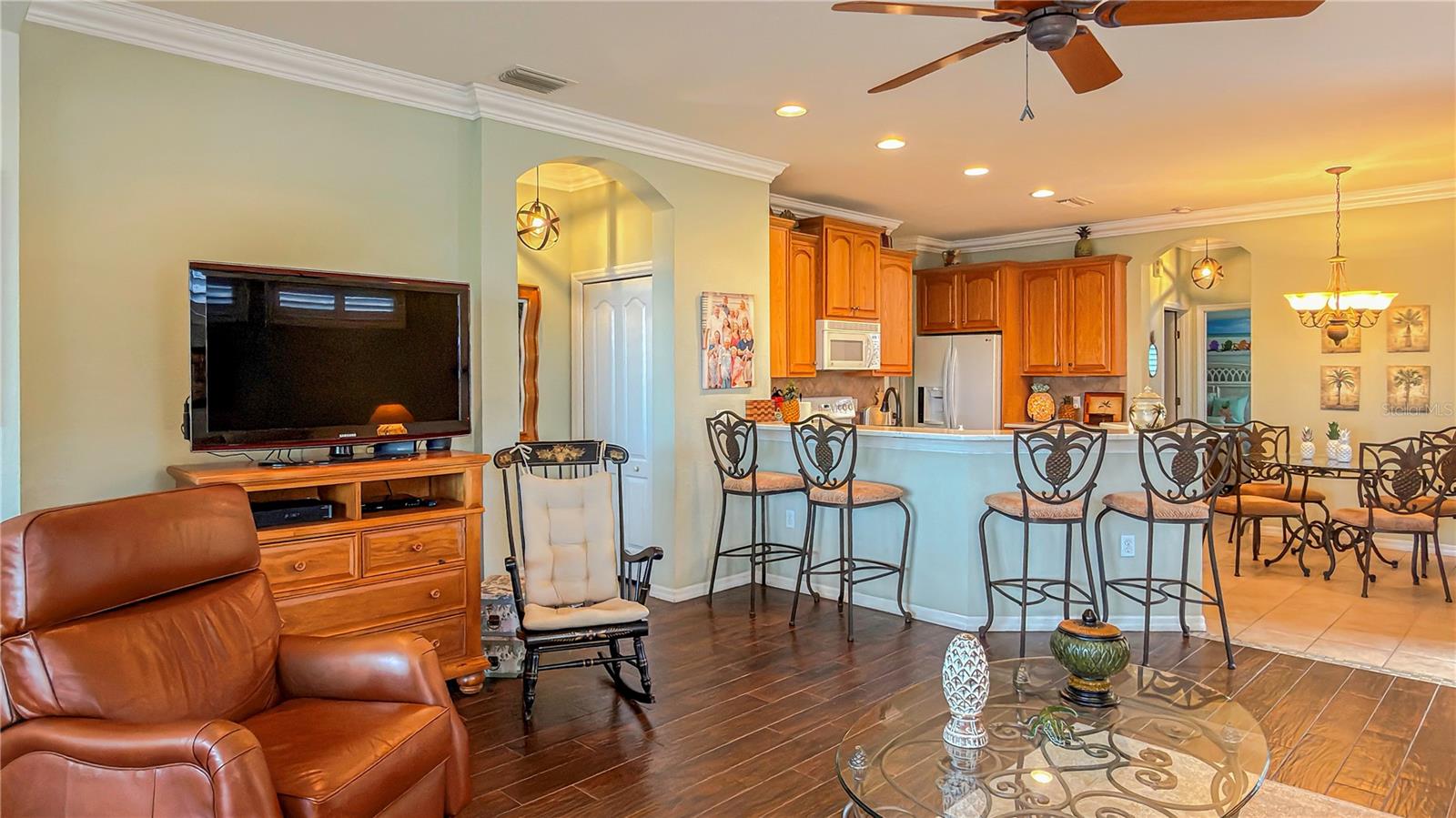 PORTSMITH CONDO - Residential