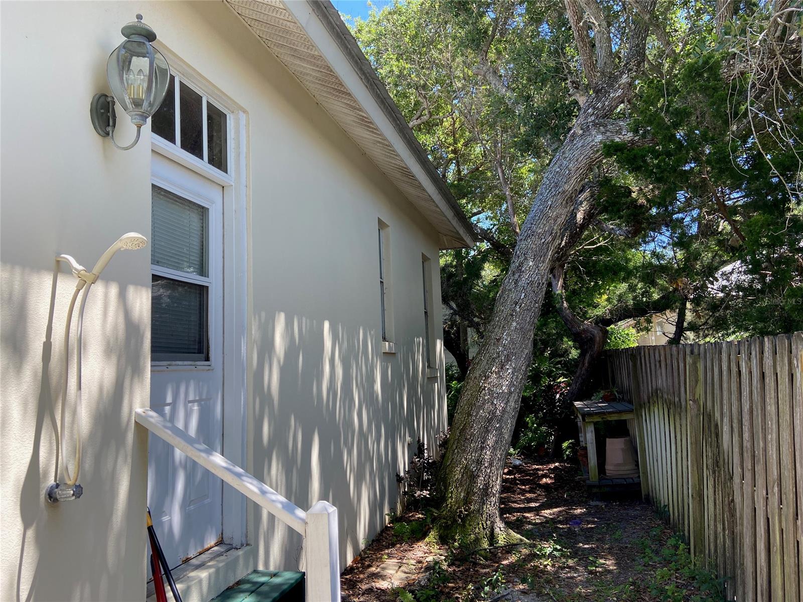 Thoburns New Smyrna Beach - Residential