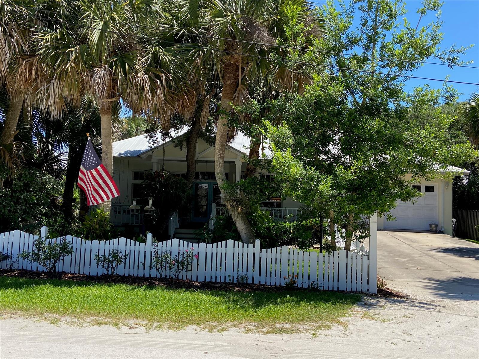 Thoburns New Smyrna Beach - Residential