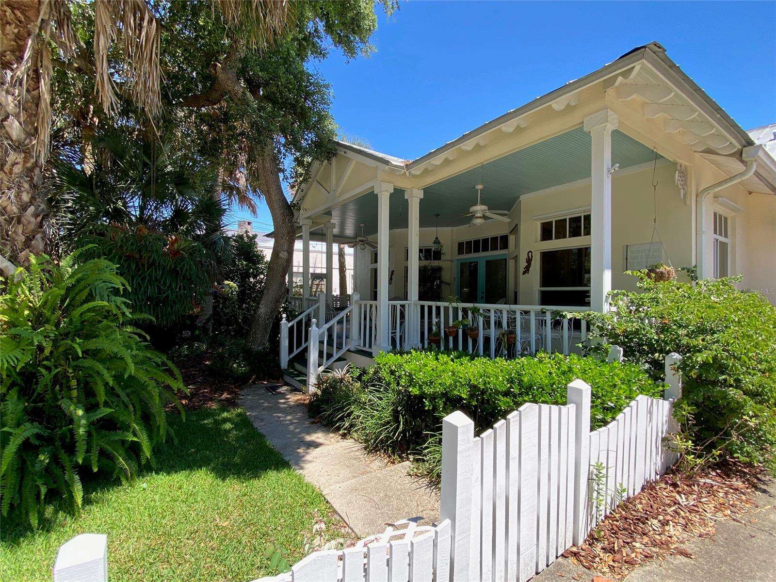 Thoburns New Smyrna Beach - Residential