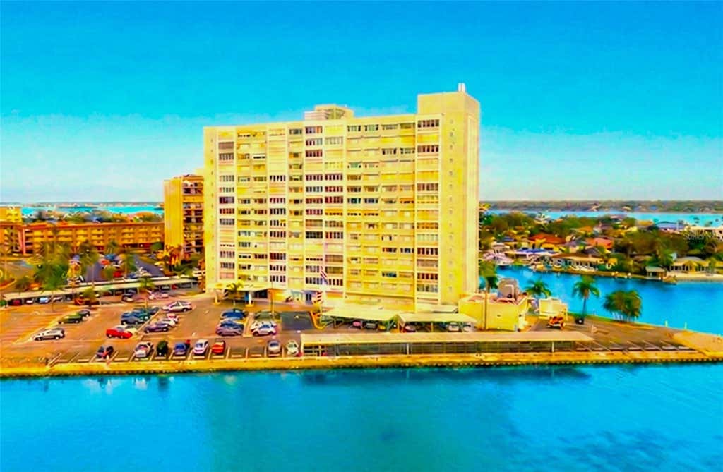Photo of 31 Island Way #703, Clearwater Beach, FL 33767 (MLS # TB8537029)