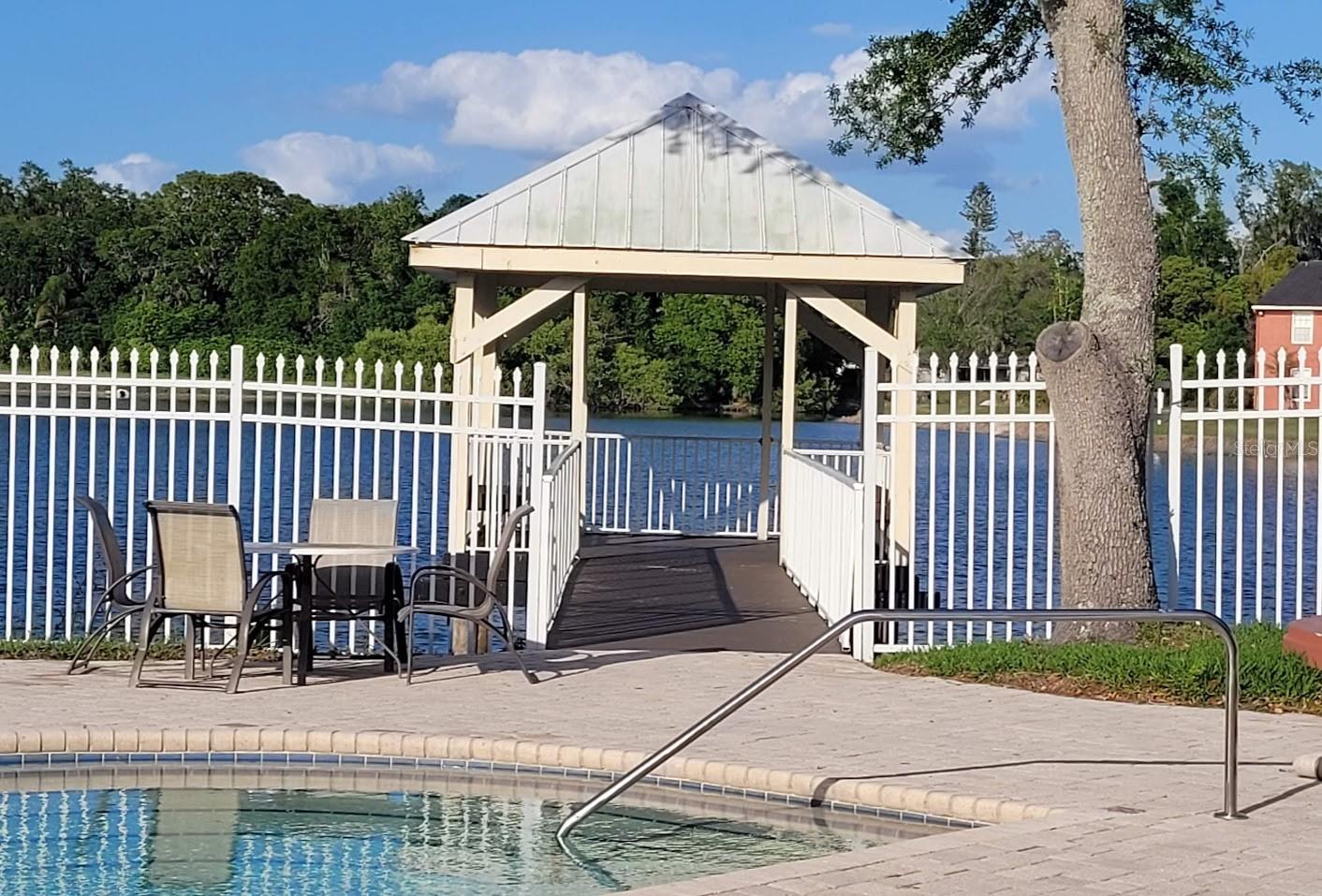 PARK LAKE AT PARSONS A CONDOMI - Residential