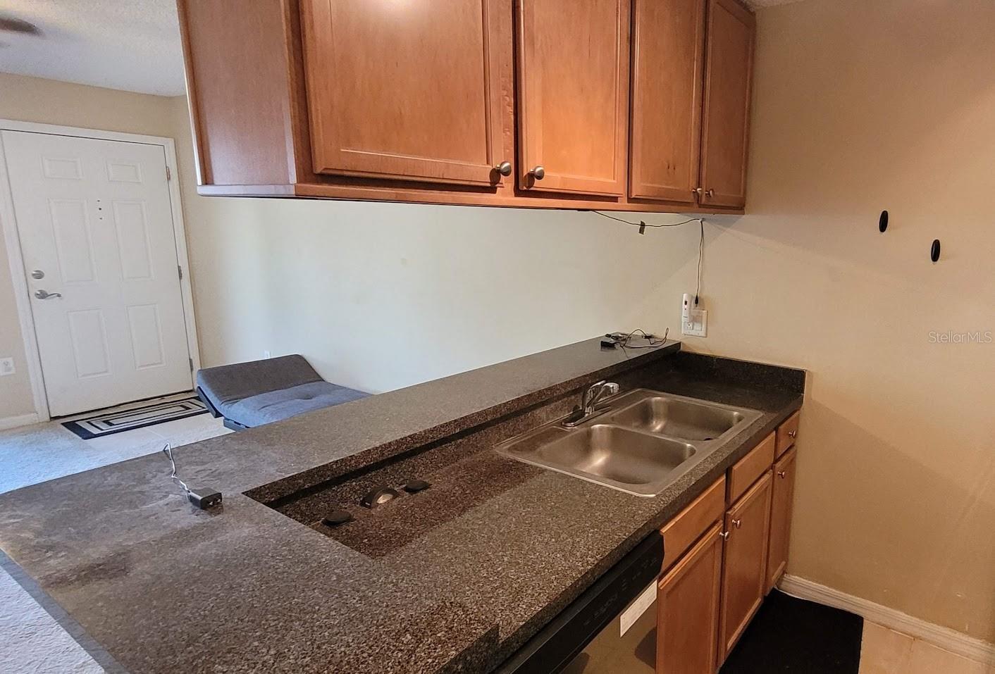 302 LAKE PARSONS GREEN 102