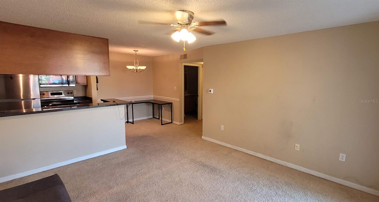 302 LAKE PARSONS GREEN 102