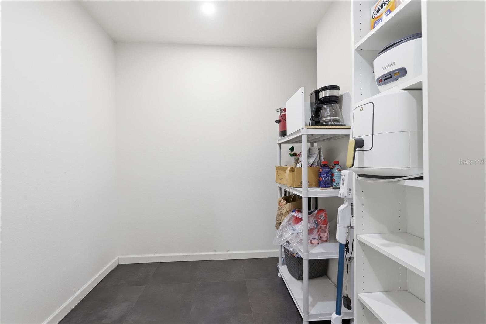 SANFORD PLACE - Residential