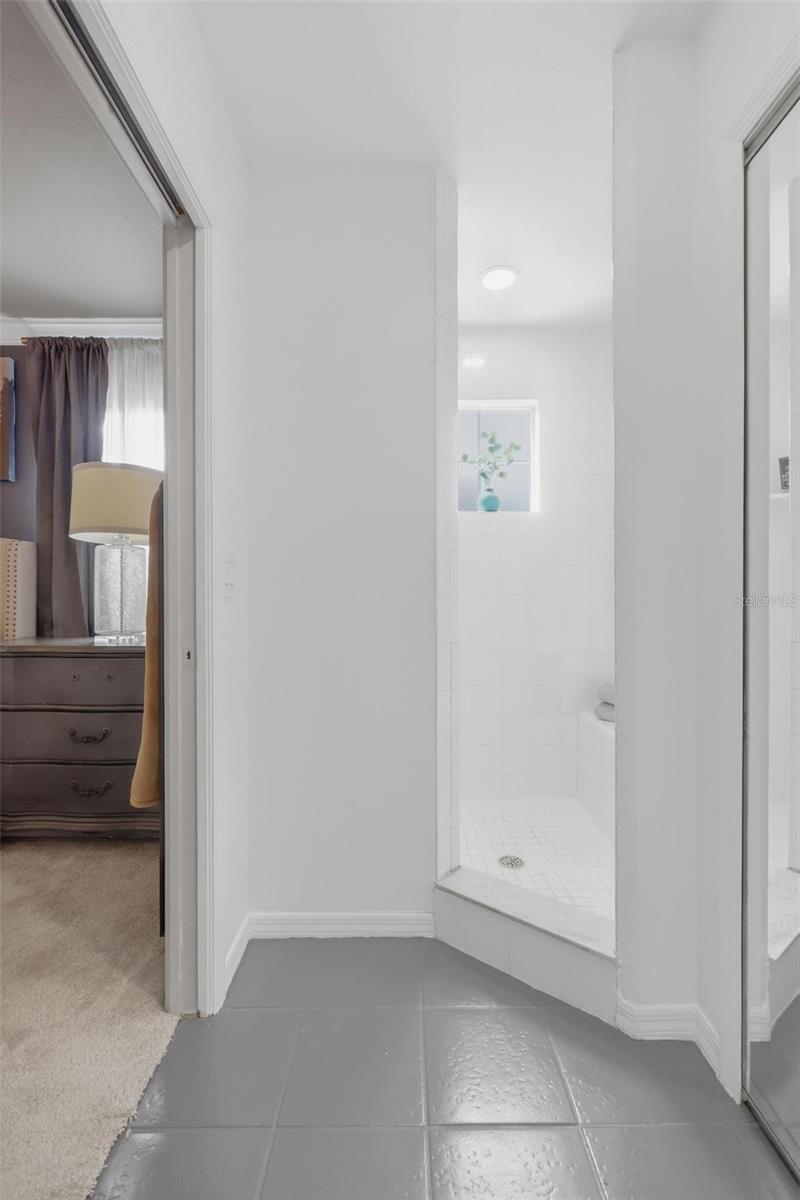 SANFORD PLACE - Residential