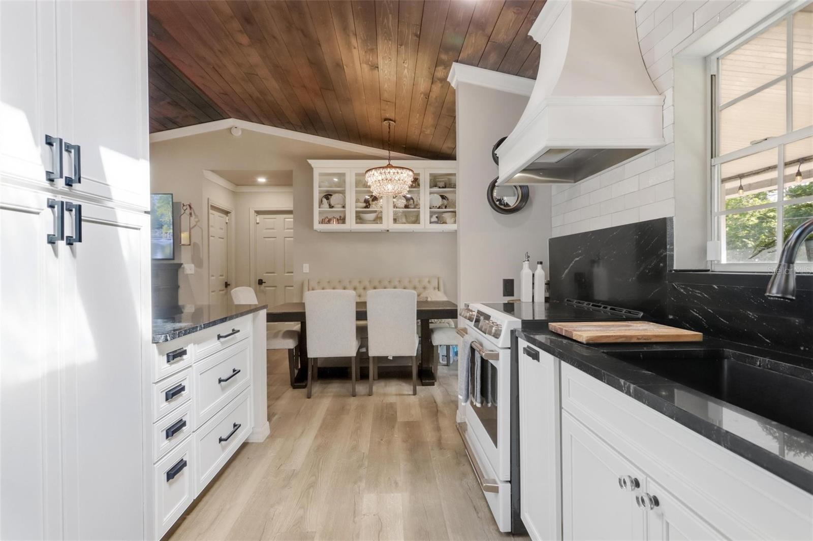 SANFORD PLACE - Residential