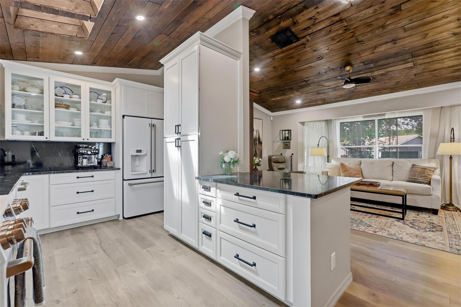 SANFORD PLACE - Residential