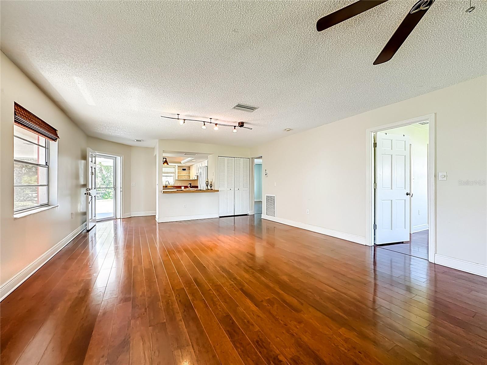 MOUNT VERNON PH 2 - Residential