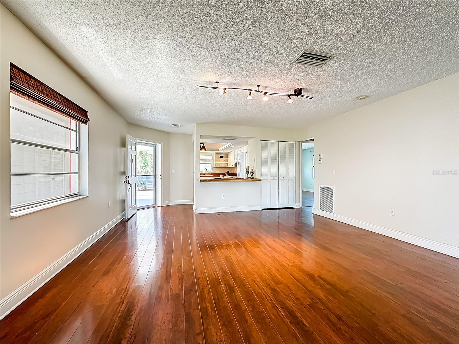 MOUNT VERNON PH 2 - Residential
