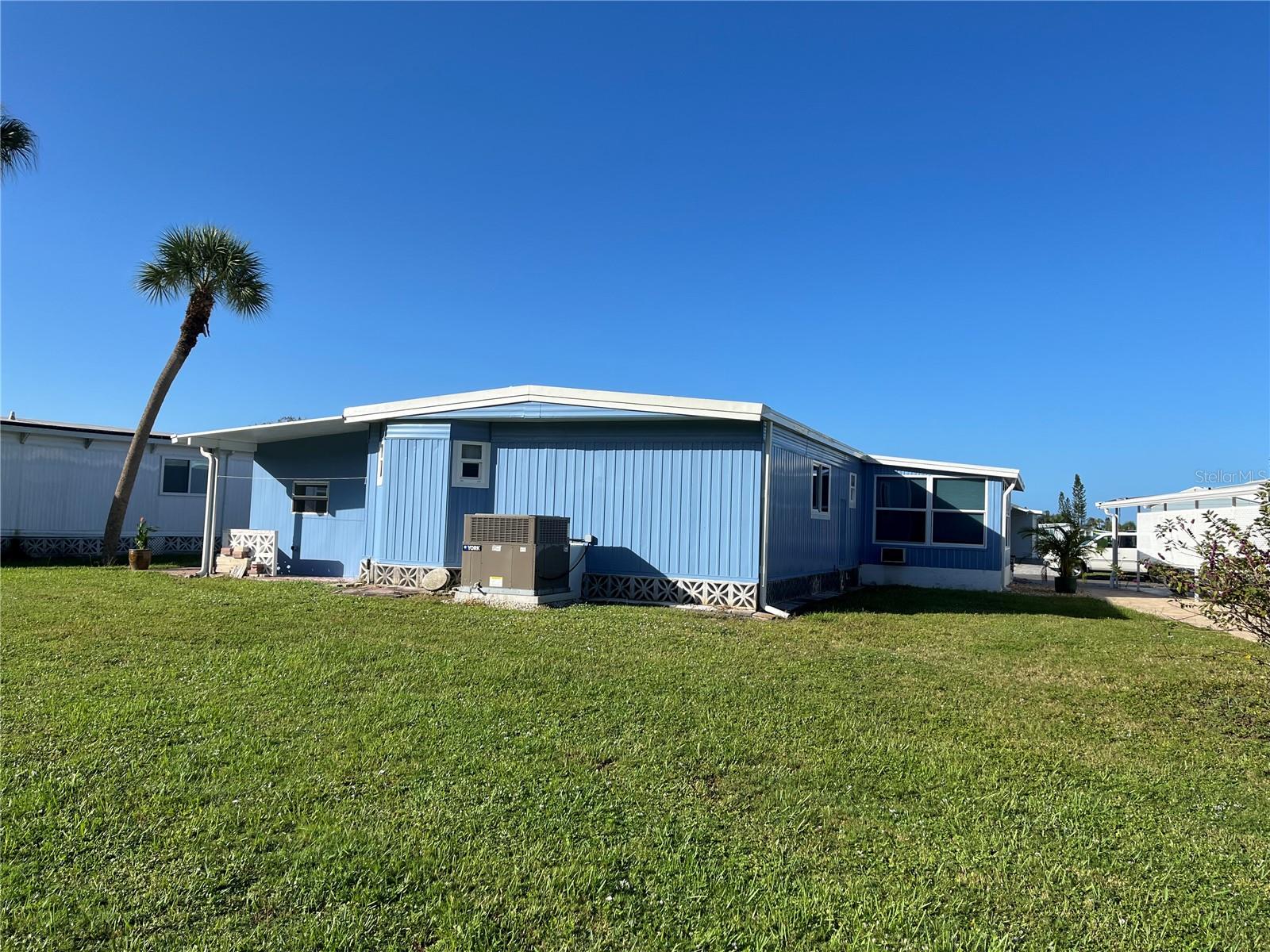 VENICE ISLE - Residential
