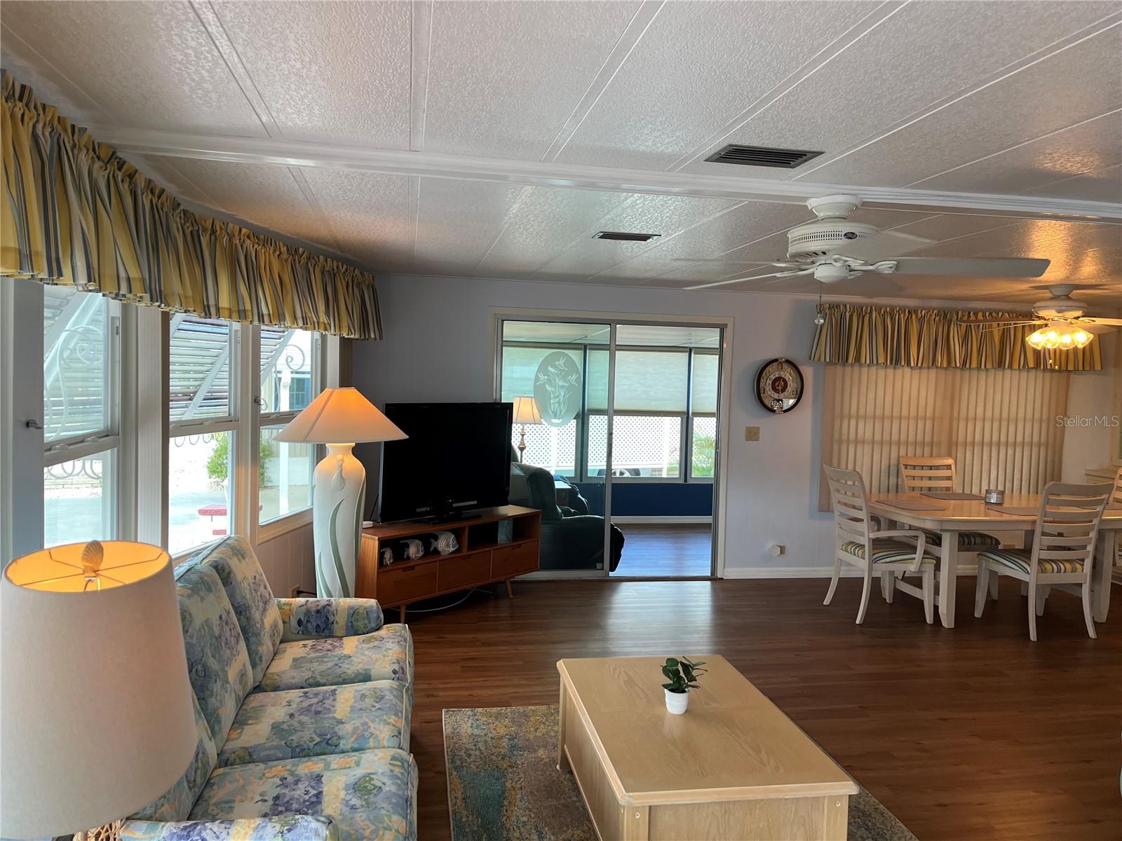 VENICE ISLE - Residential