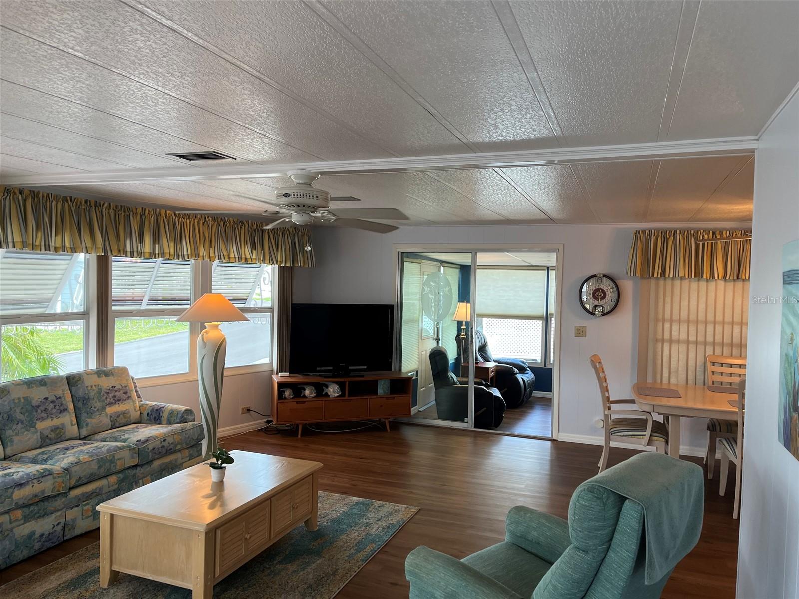 VENICE ISLE - Residential