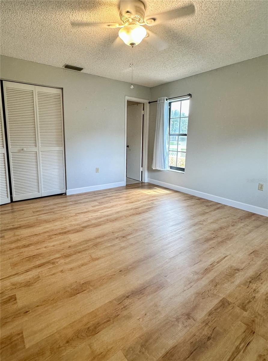 ROYAL OAKS - Residential