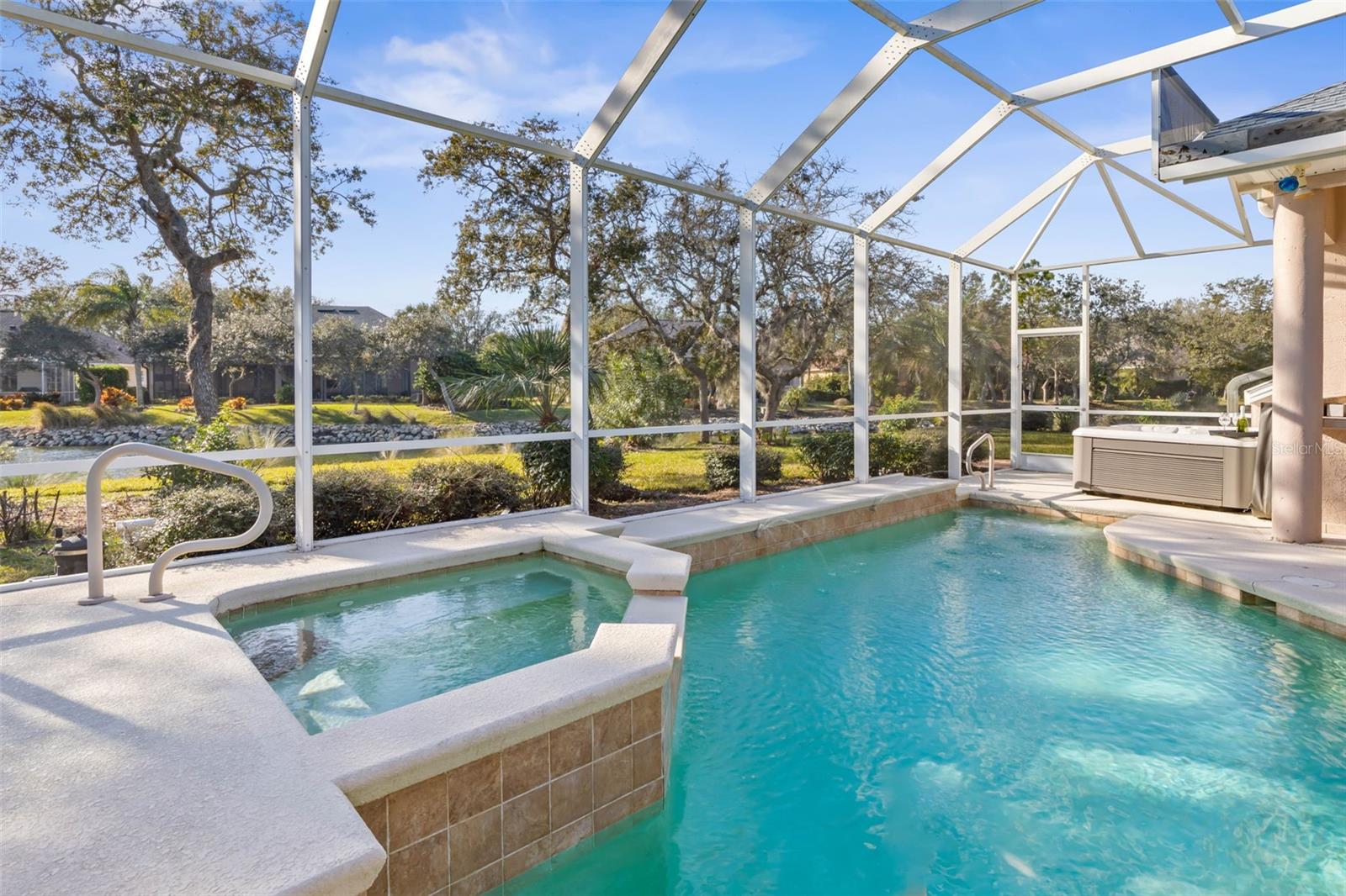 12 EGRET DRIVE