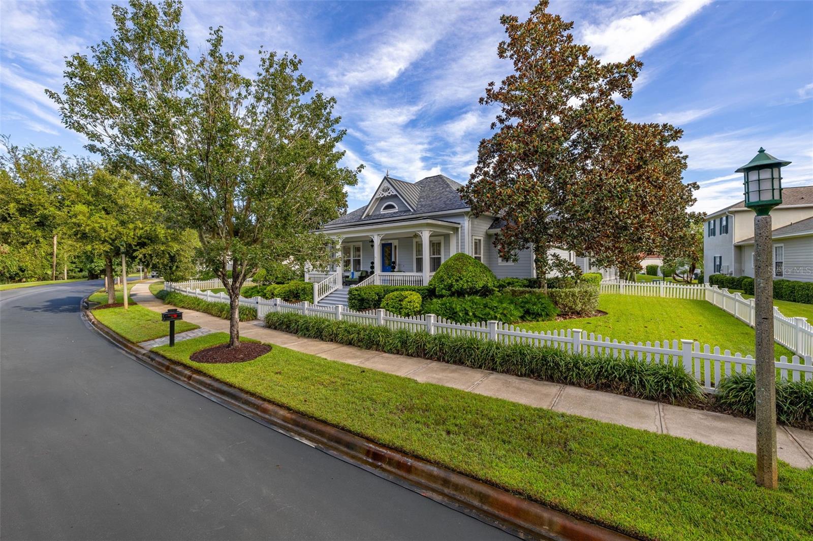 1003 OAK POND DRIVE