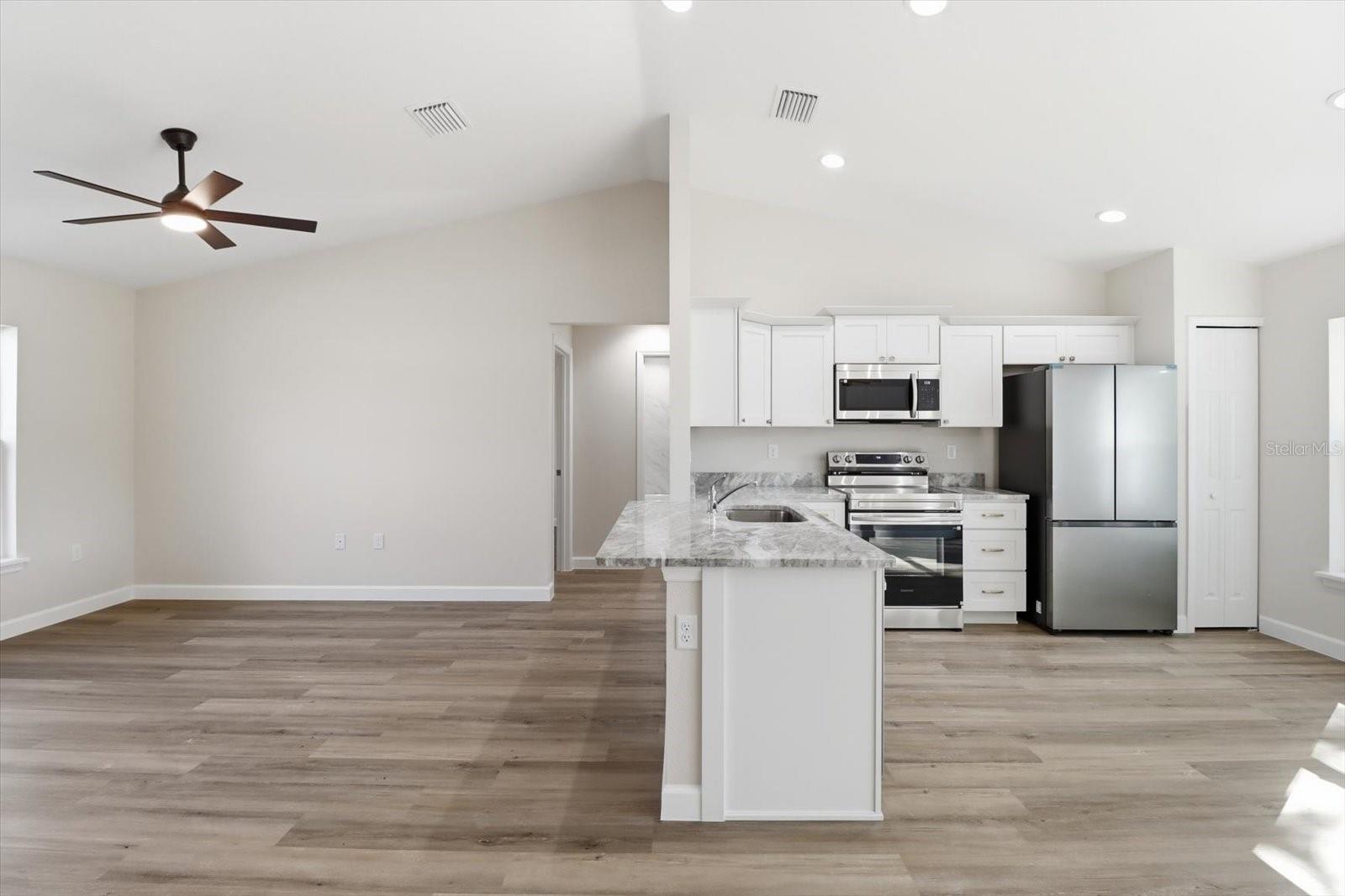 CITRUS SPGS UNIT 04 - Residential