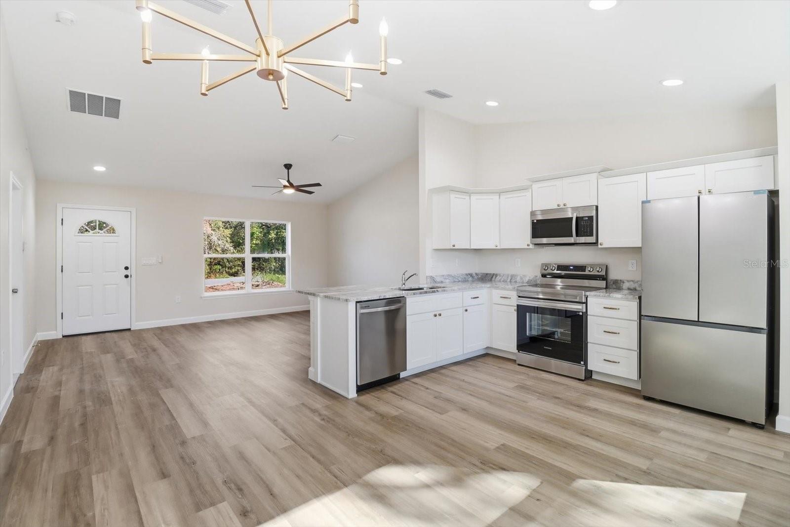 CITRUS SPGS UNIT 04 - Residential