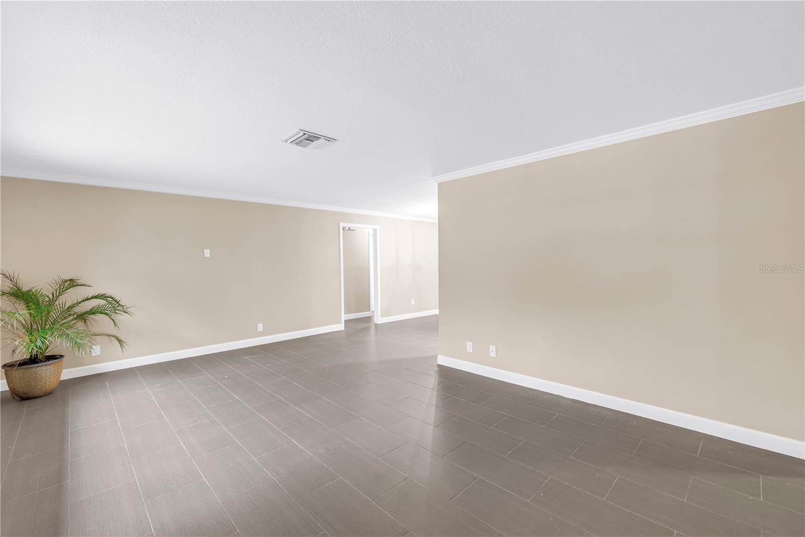 MAGNOLIA SHORES - Residential