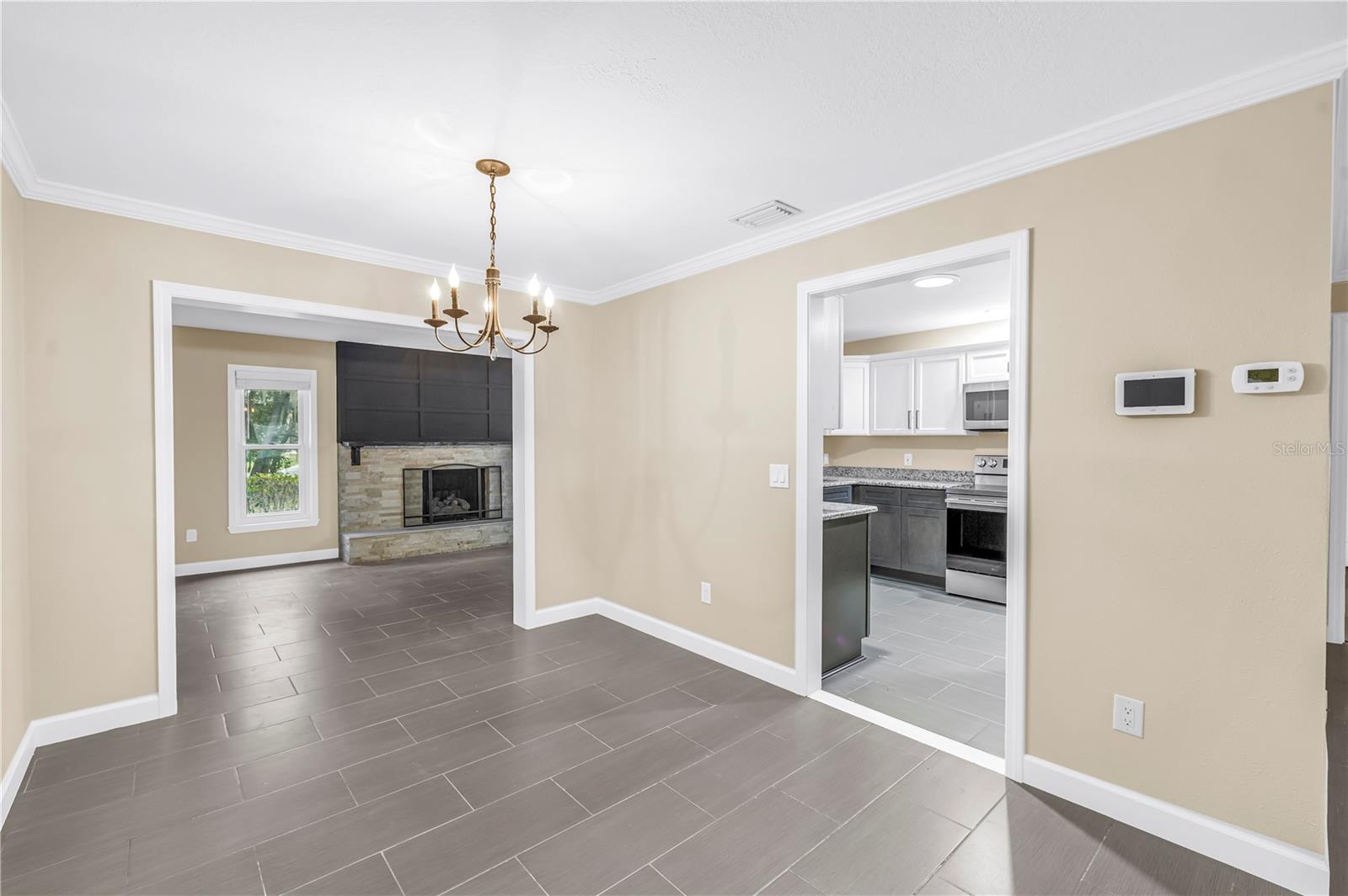 MAGNOLIA SHORES - Residential