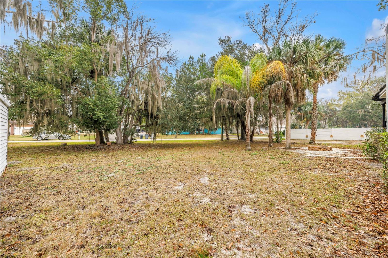 MAGNOLIA SHORES - Residential