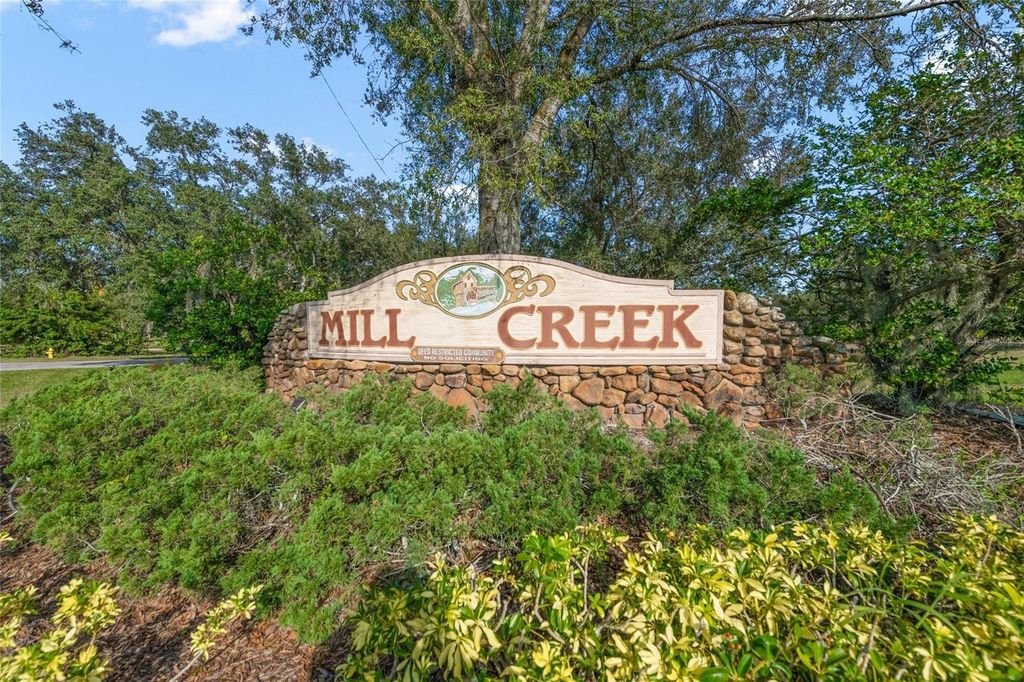 Photo of 14404 18th Place E, Bradenton, FL 34212 (MLS # A4646347)