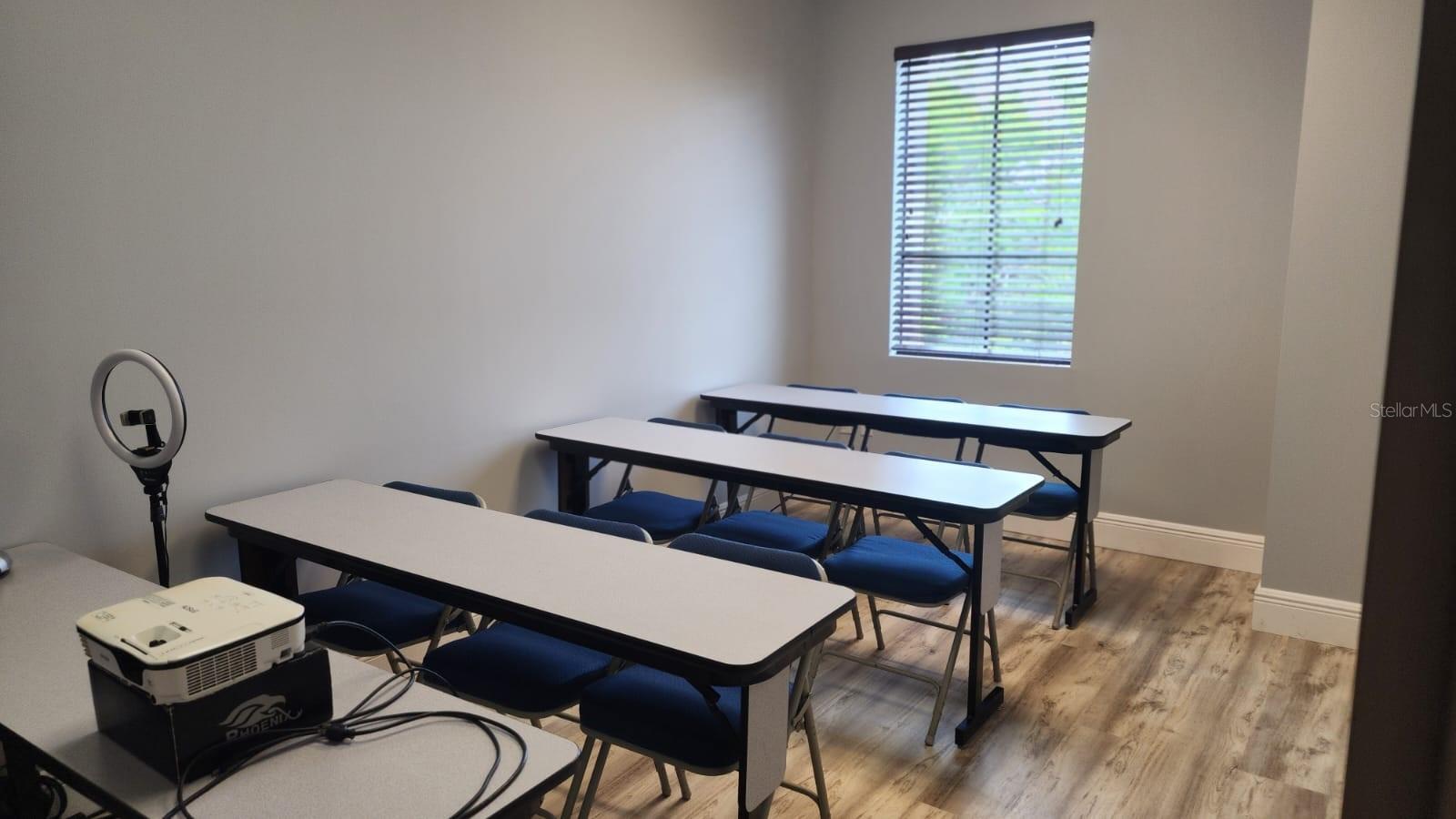 OFFICES AT VERANDA PK BLDG 7000 CONDO - Commercial Lease