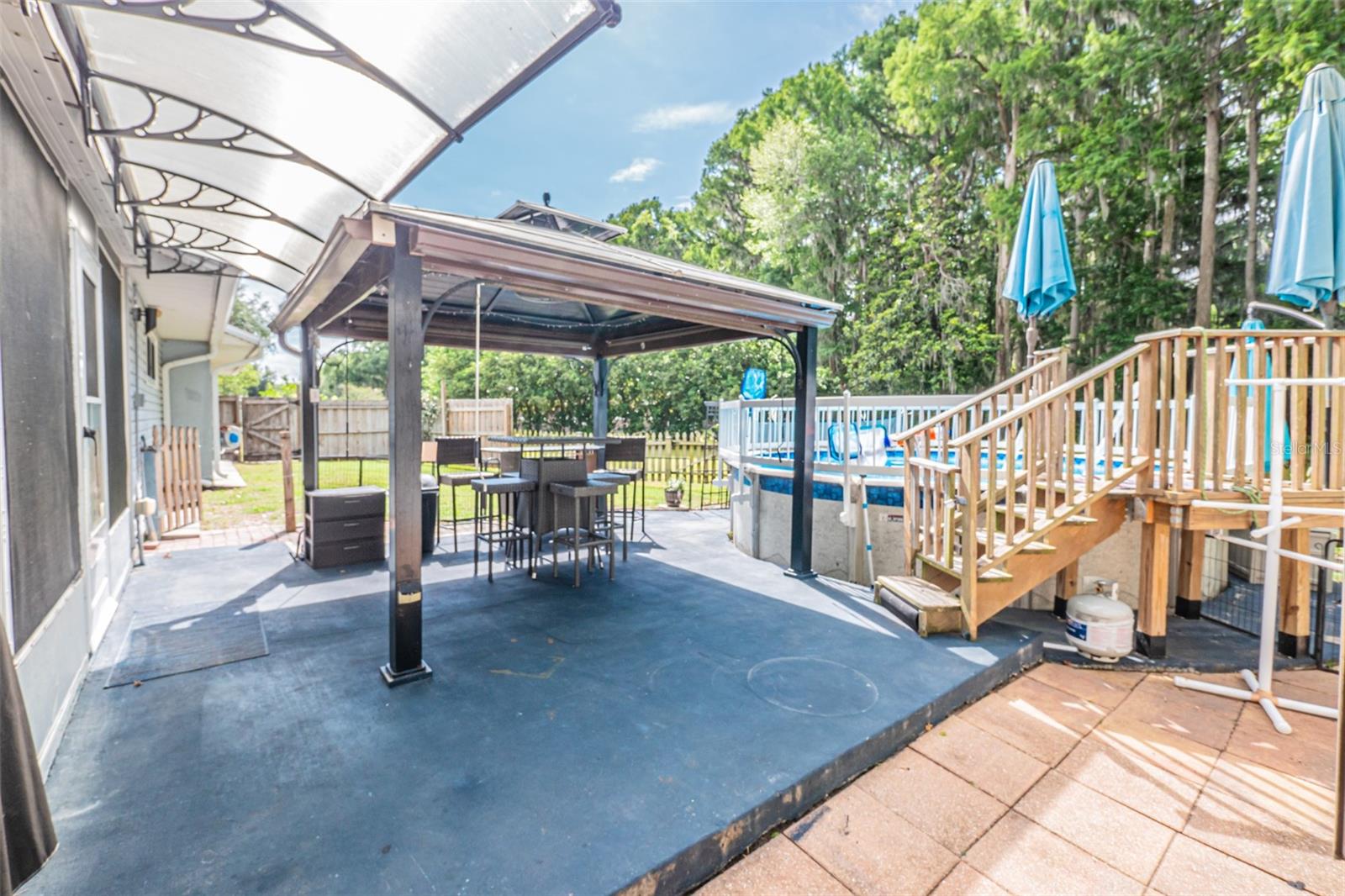 LEESBURG MEADOWS LEESBURG - Residential