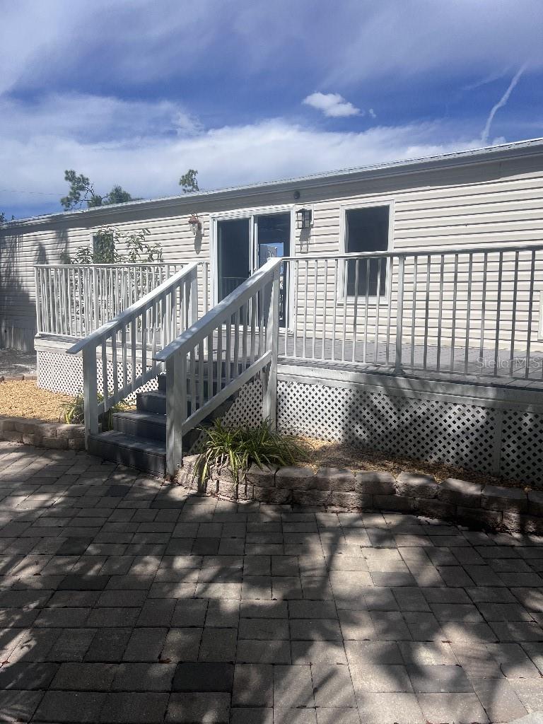 15325 MAPLETREE DRIVE