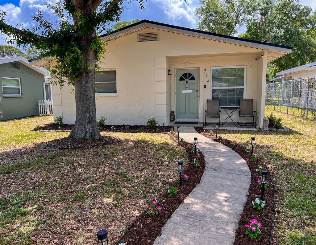 Photo of 772 71st Avenue N, St Petersburg, FL 33702 (MLS # TB8504623)