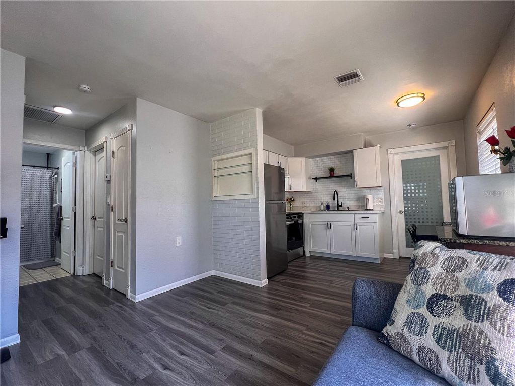 Photo of 772 71st Avenue N, St Petersburg, FL 33702 (MLS # TB8504623)