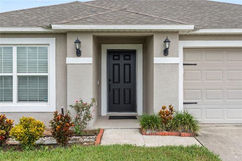 A home in DAVENPORT