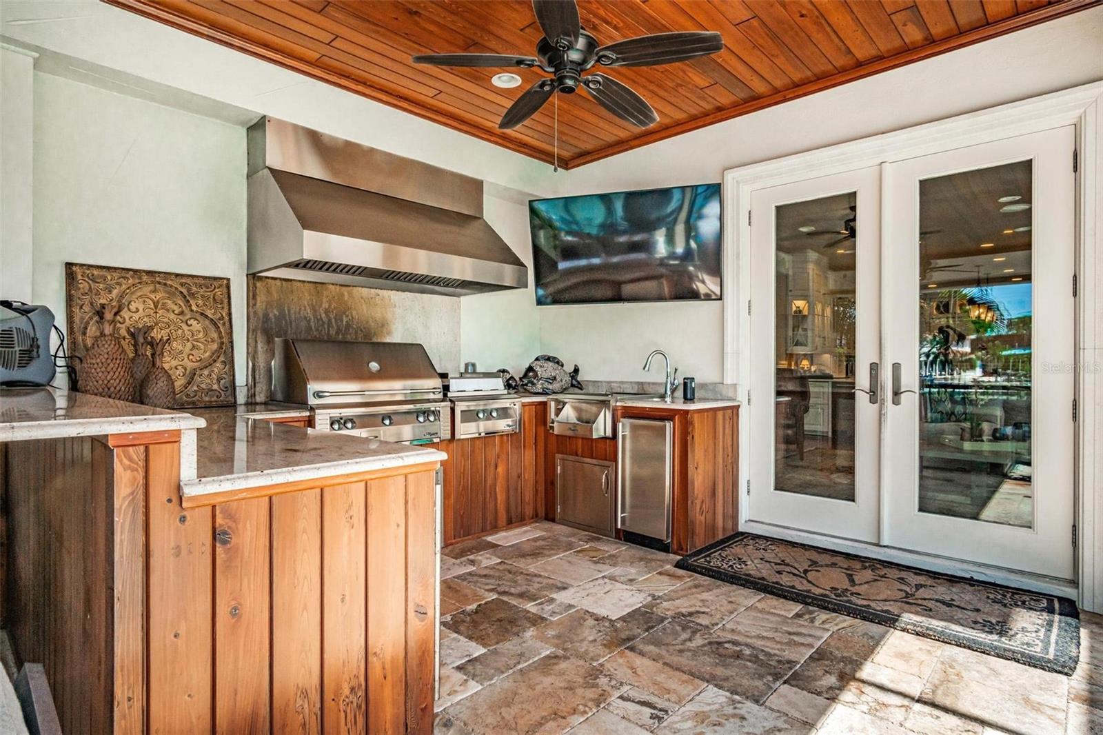 SUNSET PARK ISLES UNIT 3 - Residential