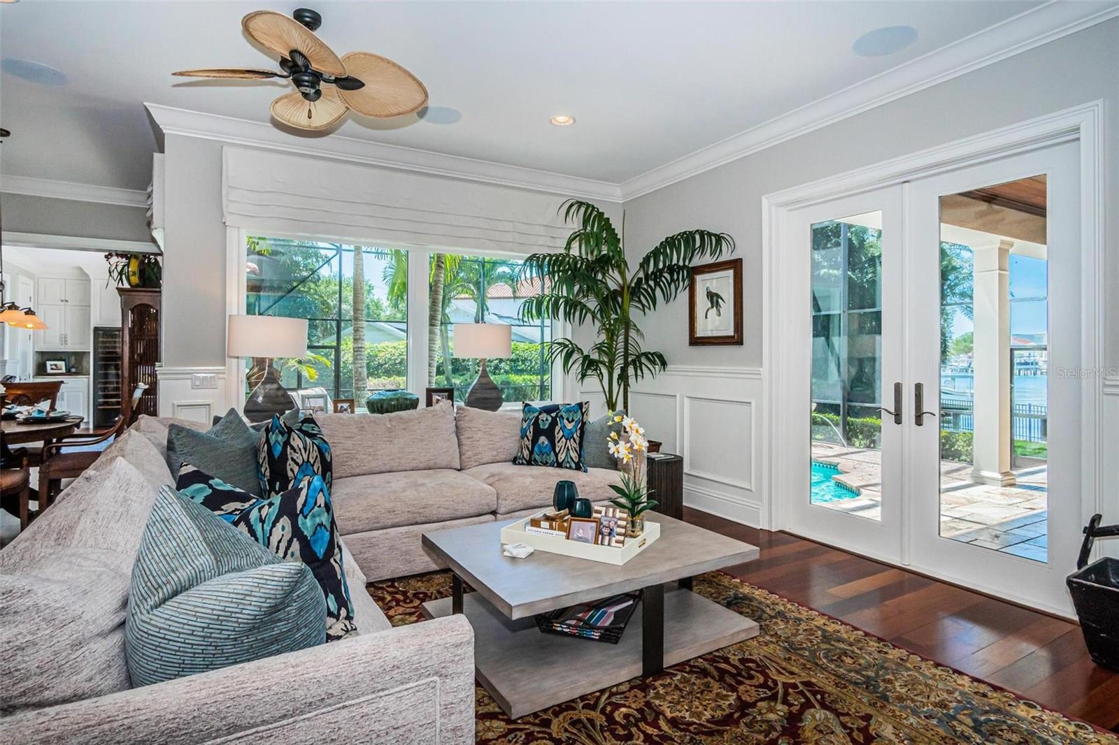 SUNSET PARK ISLES UNIT 3 - Residential