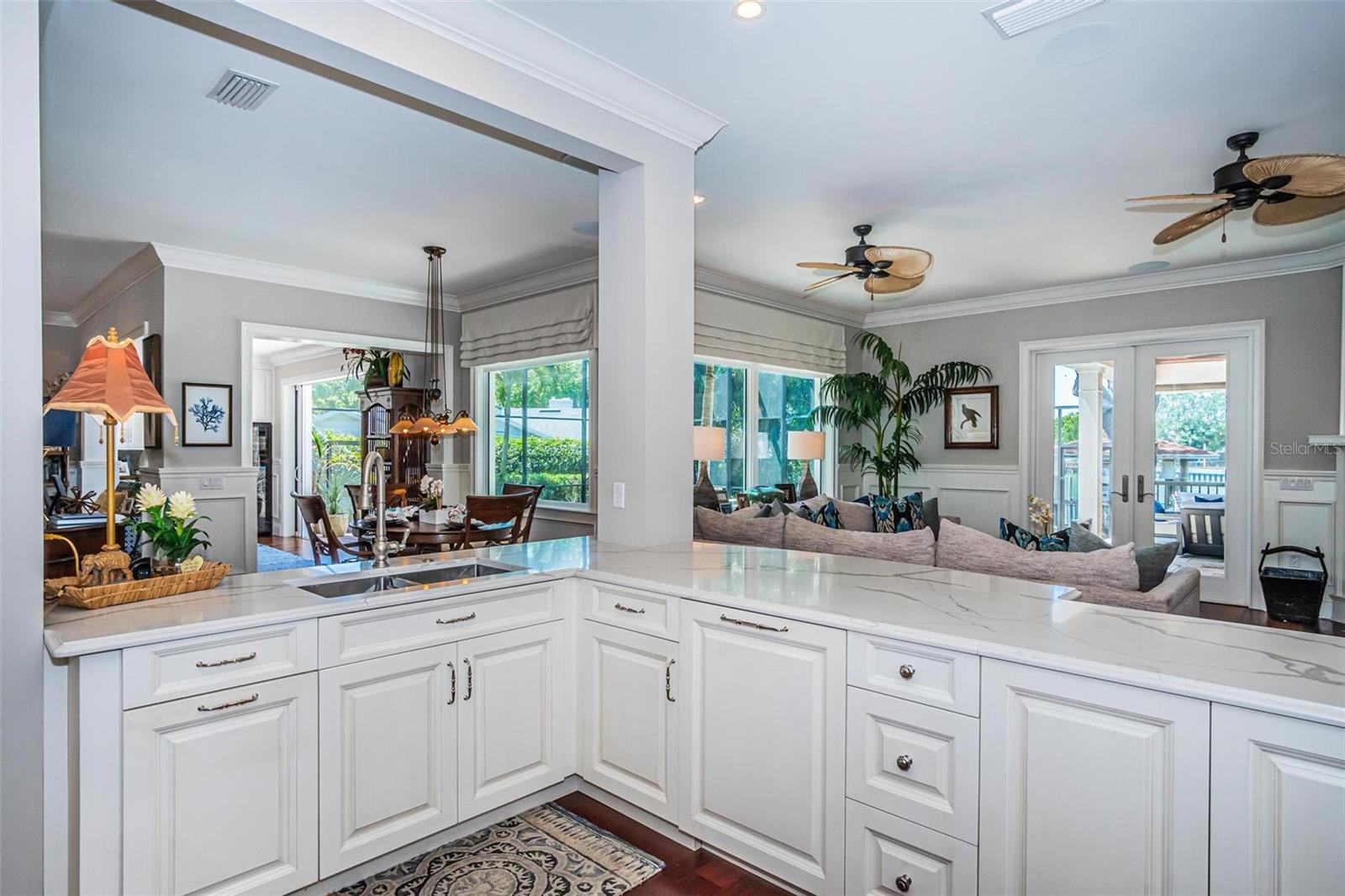 SUNSET PARK ISLES UNIT 3 - Residential