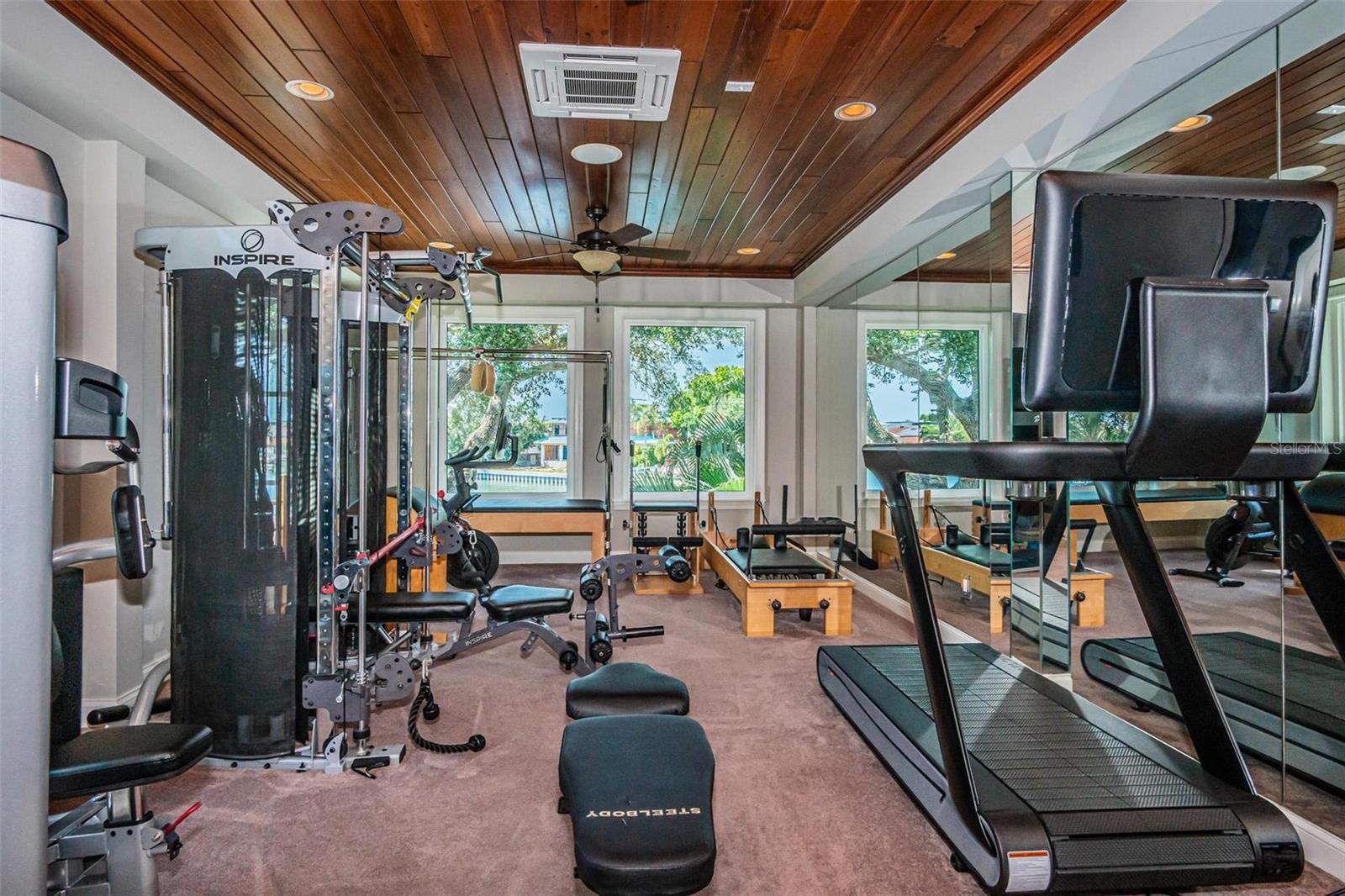 SUNSET PARK ISLES UNIT 3 - Residential